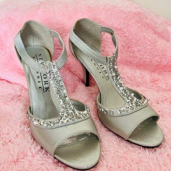 New York Transit Silver Embellished Women's Heels - Picture 1 of 8